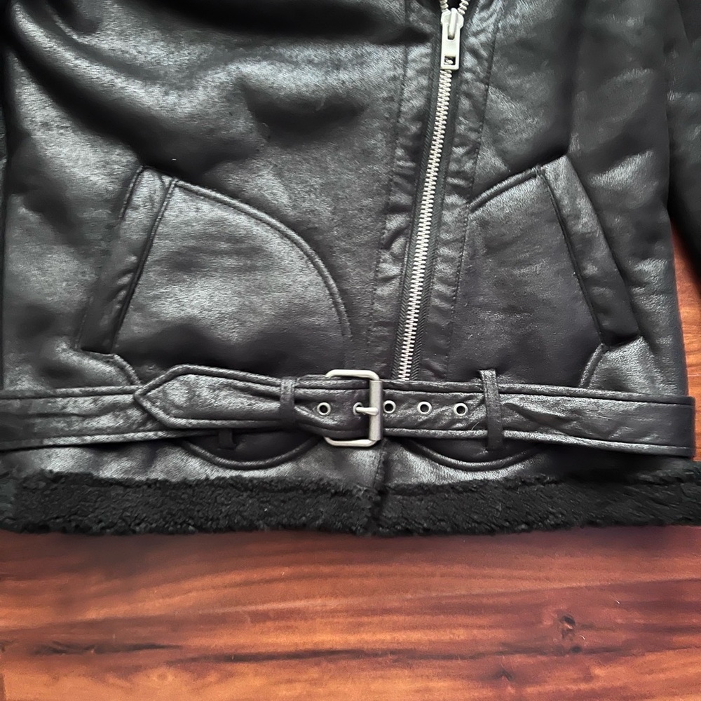 Women's Black Shearling Jacket - image 4